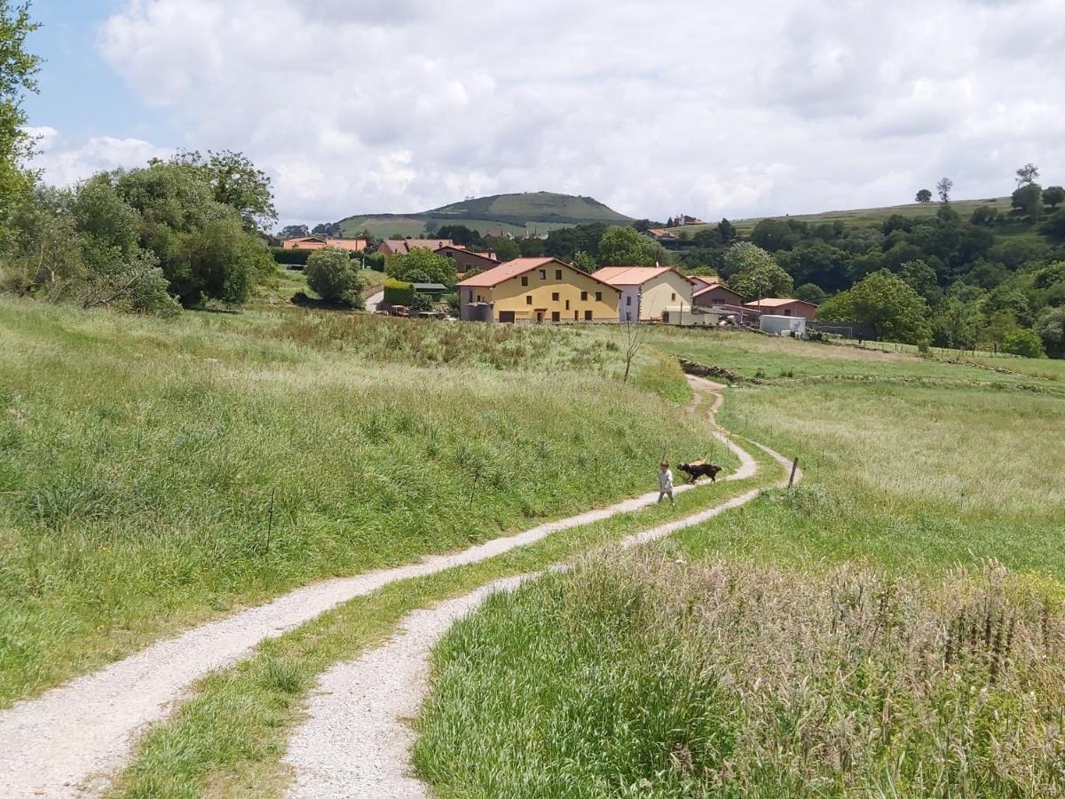 Casa Rural Valle De Altamira Santillana del Mar Bagian luar foto